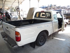1996 Toyota Tacoma SR5 White Extended Cab 3.4L AT 2WD #Z24744